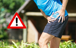 Nam thanh niên phải cắt bỏ tinh hoàn do chấn thương khi chơi bóng đá