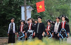 Rộn ràng "bản hòa ca" đại đoàn kết ở Làng Văn hóa - Du lịch các dân tộc Việt Nam