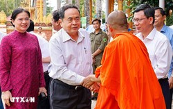 Chủ tịch Quốc hội Trần Thanh Mẫn dự Ngày hội Đại đoàn kết toàn dân tộc tại thành phố Cần Thơ