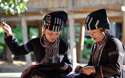 Lai Châu: Đẩy mạnh khôi phục và phát huy di sản văn hóa dân tộc Lự