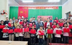 Phát triển sản xuất hiệu quả nhờ tiếp cận thông tin bằng tiếng mẹ đẻ