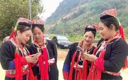 Mở “cánh cửa tri thức số” cho người dân vùng dân tộc thiểu số