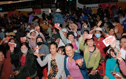 "Chuyến xe hạnh phúc" sẽ đưa 900 người lao động về quê đón Tết 2026