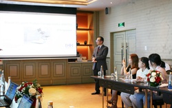 Hành trình người mẹ tìm sự sống cho con gái mắc bệnh hiểm nghèo