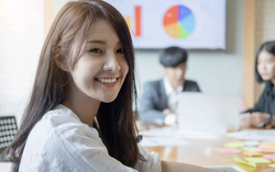 Tôi từng là cô gái thiếu tự tin, sợ bị chú ý