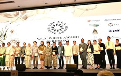 2 nhà văn Việt Nam được nhận Giải thưởng văn học Đông Nam Á 2024-2025