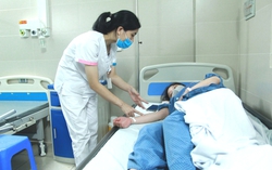 Miễn viện phí toàn dân: Bài học thành công từ quốc tế