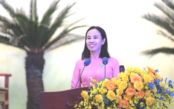 Infographic: Chủ tịch và 5 Phó Chủ tịch Hội LHPN TPHCM nhiệm kỳ 2025 - 2030