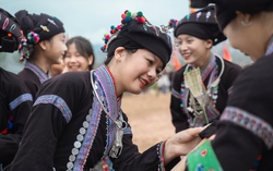 Phát huy vai trò của các cấp Hội Phụ nữ trong bảo tồn và phát huy văn hóa dân tộc Lự ở Lai Châu