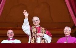 Giáo hoàng Leo XIV kêu gọi đình chiến toàn cầu trong ngày Giáng sinh