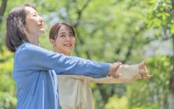 Tự mình bước ra khỏi bóng tối bạo lực tinh thần