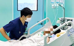 Viêm màng não mô cầu tăng mạnh - căn bệnh cứ 2 người mắc, 1 người có thể tử vong