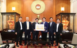 2,5 tỷ đồng từ Liên hiệp các tổ chức người Việt Nam tại LB Nga hỗ trợ đồng bào khắc phục thiệt hại do bão, lũ