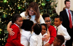 Đệ nhất phu nhân Mỹ Melania Trump trang trí Giáng sinh Nhà Trắng