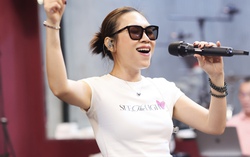 Mỹ Tâm hé lộ ca khúc chủ đề của liveshow "See The Light"