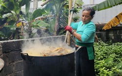 Giảm nghèo thông tin để phụ nữ thay đổi tư duy thụ hưởng sang tự lực vươn lên