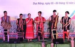 Bảo tồn văn hóa truyền thống của đồng bào Giẻ Triêng  gắn với phát triển du lịch cộng đồng