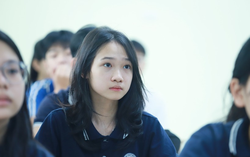 Hà Nội: Phụ huynh, học sinh đếm lùi đến ngày công bố môn thi thứ 3
