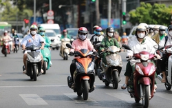 Độ tuổi của người lái xe máy và mức phạt với người chưa đủ tuổi lái xe theo quy định