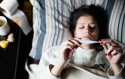 Muốn khỏe mạnh vào mùa cúm, bác sĩ lưu ý 4 thói quen phòng bệnh "nhỏ nhưng có võ" 