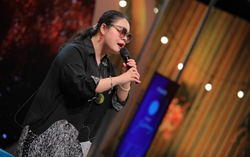 "Hoa trên cát" tôn vinh những con người nghị lực