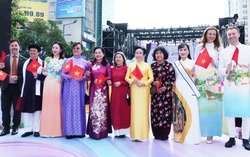 Phụ nữ TPHCM đồng lòng giúp nhau phát triển trên chặng đường mới