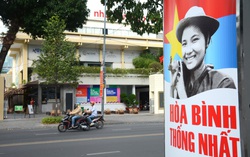 TPHCM rực rỡ cờ hoa mừng 50 năm thống nhất đất nước