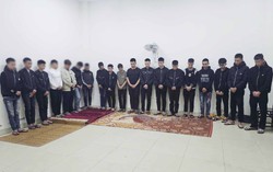 Bắt 18 thanh, thiếu niên mang hung khí rượt đuổi nhau trên phố