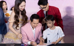 2 con của Lý Hải - Minh Hà hát nhạc phim "Lật mặt 8"