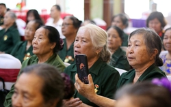 Hội LHPN tỉnh Hòa Bình gặp mặt cựu nữ thanh niên xung phong tiêu biểu