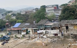 Lào Cai: Nhường đất xây khu đô thị, người dân nhiều năm sống tạm bợ