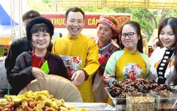 TPHCM: Du khách hào hứng trải nghiệm Lễ hội "Hương sắc 3 miền"