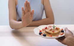 Điều gì sẽ xảy ra nếu ăn trái cây khi đói?