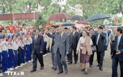 Điện chia buồn nguyên Chủ tịch Đảng, nguyên Chủ tịch nước Lào Khamtay Siphandone từ trần