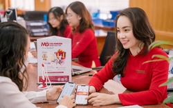 Sáng ngời phẩm chất nữ cán bộ Agribank trong giai đoạn phát triển mới