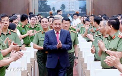 Tổng Bí thư: Gắn kết chặt chẽ học tập, làm theo Bác với xây dựng lực lượng Công an Nhân dân
