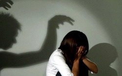 Phía sau bi kịch của em bé bị xâm hại