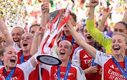 Arsenal gây bất ngờ lớn khi vô địch UEFA Champions League bóng đá nữ