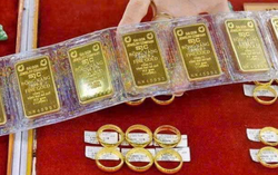 Giá vàng tăng giảm thất thường