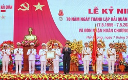 Hải quân Nhân dân Việt Nam đón nhận Huân chương Hồ Chí Minh