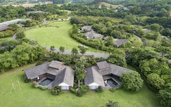 Thay lời muốn nói, bạn có thể dành tặng những người đã nuôi dưỡng bạn món quà đặc biệt ý nghĩa này