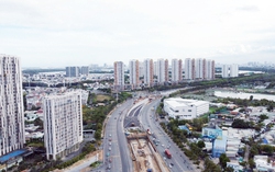 TPHCM: Hơn 63.800 căn hộ được gỡ vướng để cấp sổ hồng