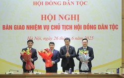 2 Ủy viên Trung ương được bầu giữ chức vụ mới