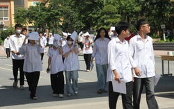 Kỳ thi Tốt nghiệp THPT 2025: 10 thí sinh bị đình chỉ trong môn đầu tiên