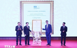UNESCO trao Bằng công nhận Công viên địa chất toàn cầu Lạng Sơn