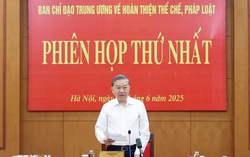 Tổng Bí thư: Hoàn thiện thể chế pháp luật phải mở đường cho kiến tạo phát triển