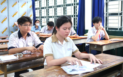 Thi vào lớp 10 TPHCM: Hơn 76.000 thí sinh bước vào thi môn đầu tiên