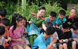 Nữ thiếu tá Công an vì cuộc sống bình yên của người dân và trẻ em dân tộc thiểu số