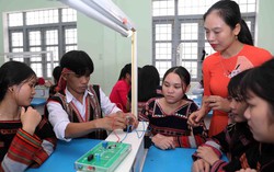 Phát huy vị thế nữ trí thức vùng dân tộc thiểu số