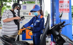 Giá xăng giảm lần thứ 2 liên tiếp, về dưới 19.800 đồng/lít